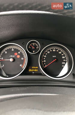 Минивэн Opel Zafira 2012 в 