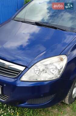 Минивэн Opel Zafira 2009 в Броварах