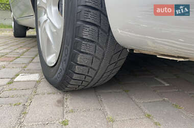 Мікровен Opel Zafira 2012 в 