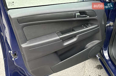 Мінівен Opel Zafira 2011 в 