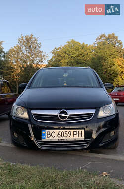 Минивэн Opel Zafira 2009 в Львове