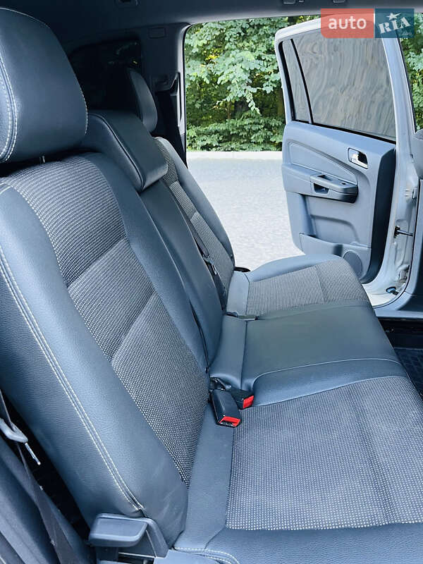 Мінівен Opel Zafira 2011 в Чернівцях фото 5 Мінівен Opel Zafira 2011 в Чернівцях