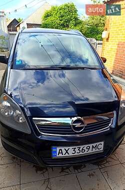 Минивэн Opel Zafira 2006 в Изюме