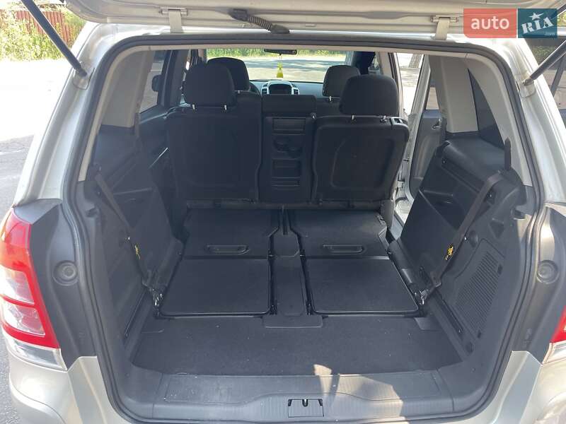 Минивэн Opel Zafira 2013 в Виннице