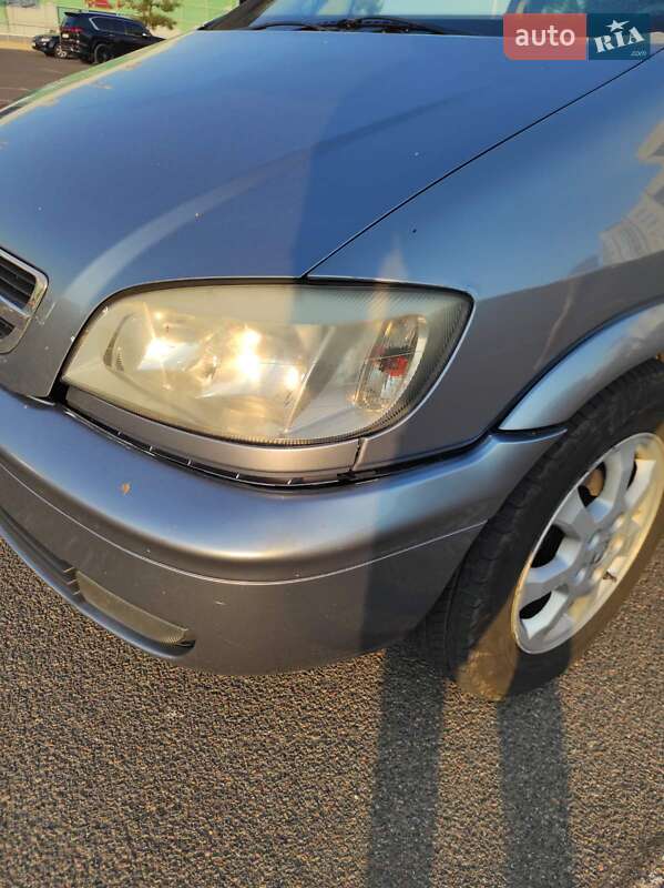 Минивэн Opel Zafira 2004 в Николаеве фото 3 Минивэн Opel Zafira 2004 в Николаеве