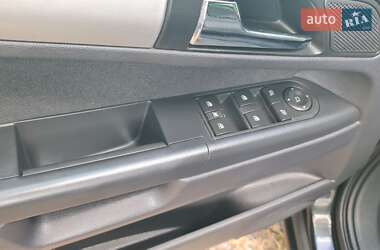 Минивэн Opel Zafira 2011 в 
