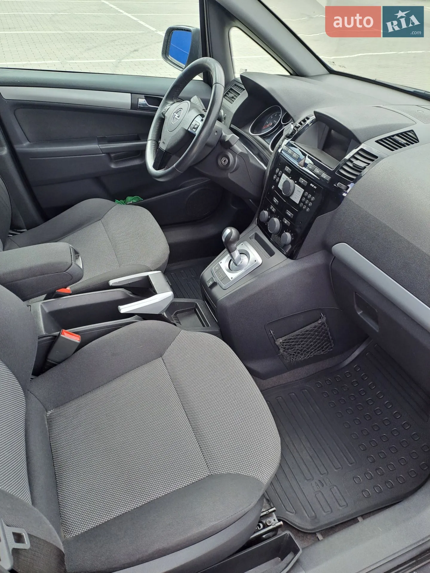 2010 Opel Zafira - мініатюра 13