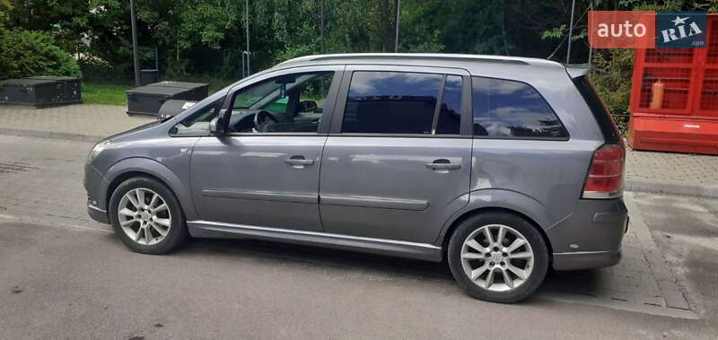 Opel Zafira 2005