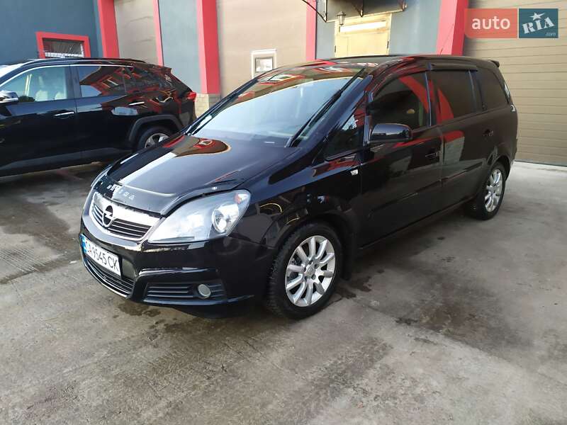 Минивэн Opel Zafira 2006 в 