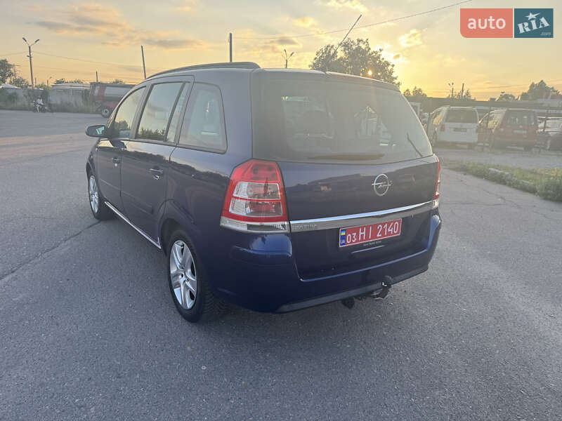 Мінівен Opel Zafira 2009 в Білій Церкві