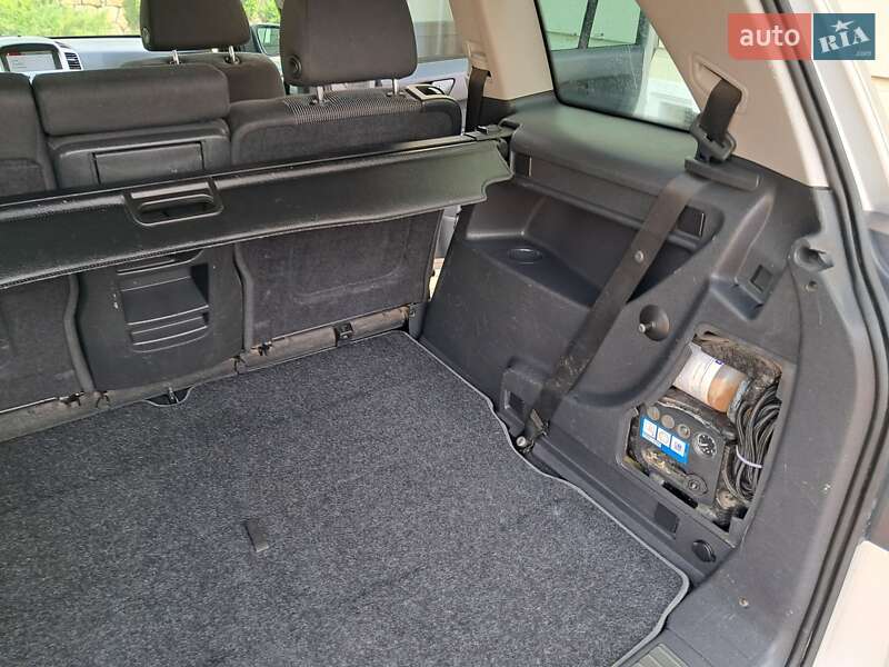 Минивэн Opel Zafira 2008 в Могилев-Подольске