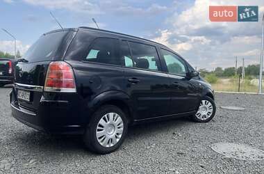 Минивэн Opel Zafira 2008 в 