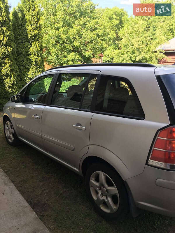 Минивэн Opel Zafira 2007 в Львове фото 3 Минивэн Opel Zafira 2007 в Львове