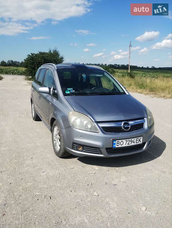 Opel Zafira 2005