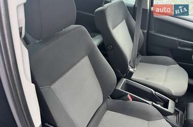 Минивэн Opel Zafira 2011 в 