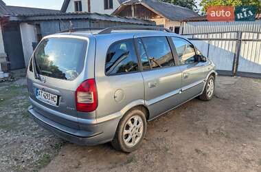 Минивэн Opel Zafira 2004 в Ивано-Франковске