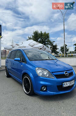 Минивэн Opel Zafira 2008 в Киеве