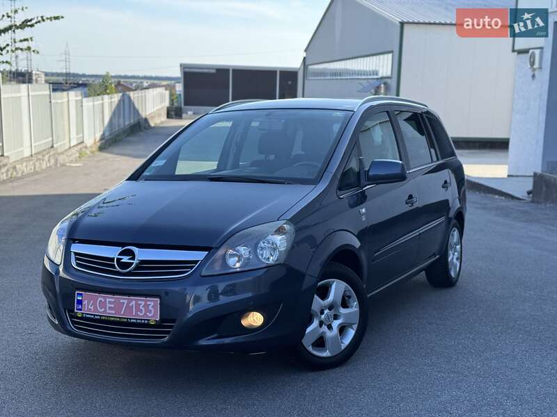 Мінівен Opel Zafira 2011 в Вінниці