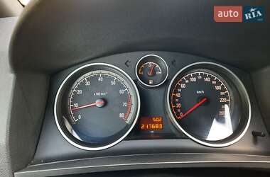 Мінівен Opel Zafira 2010 в 