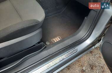 Мінівен Opel Zafira 2010 в 