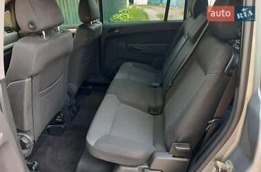 Мінівен Opel Zafira 2010 в 