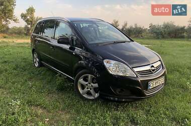 Минивэн Opel Zafira 2010 в Путиле