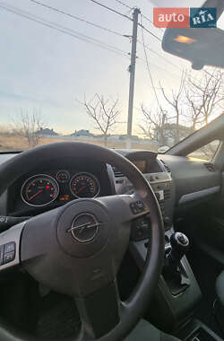 Минивэн Opel Zafira 2007 в Ковеле