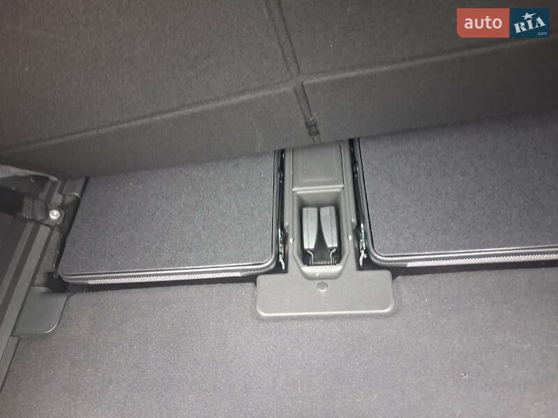 Мінівен Opel Zafira 2010 в Чернігові