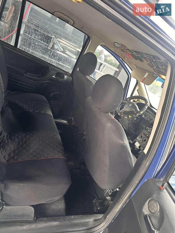 Минивэн Opel Zafira 2001 в Каменец-Подольском фото 5 Минивэн Opel Zafira 2001 в Каменец-Подольском