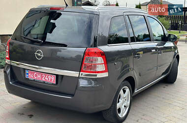 Мінівен Opel Zafira 2010 в 