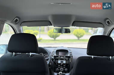 Мінівен Opel Zafira 2010 в 