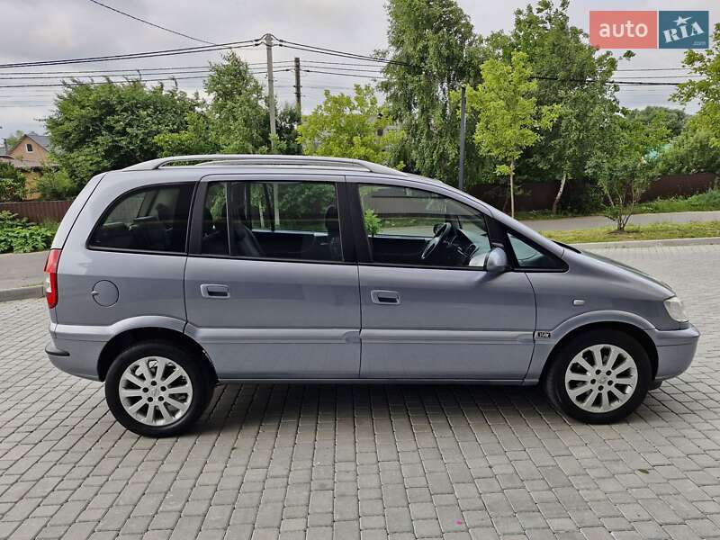 Минивэн Opel Zafira 2005 в Виннице