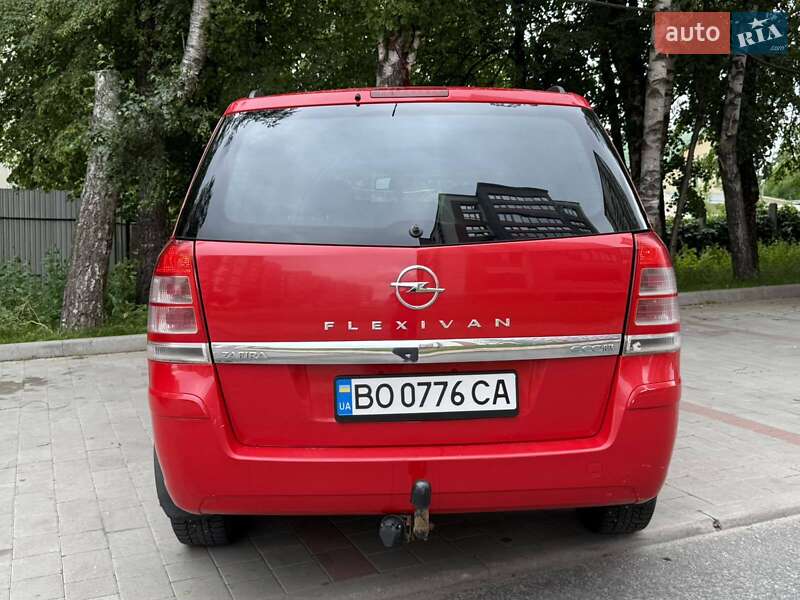 Минивэн Opel Zafira 2010 в Тернополе фото 5 Минивэн Opel Zafira 2010 в Тернополе