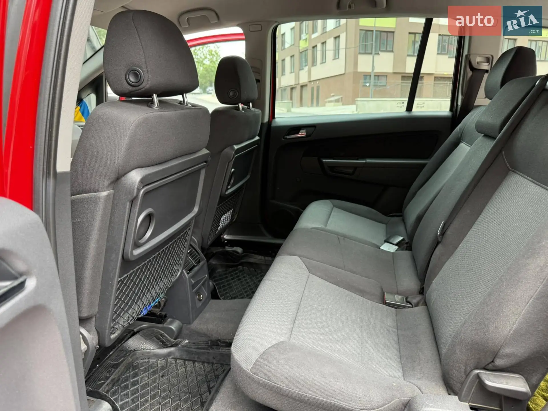 2010 Opel Zafira - мініатюра 16