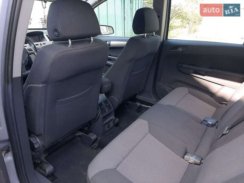 Мінівен Opel Zafira 2008 в Львові