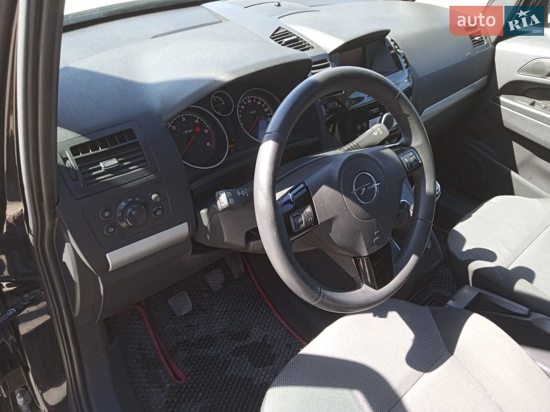 2011 Opel Zafira - мініатюра 39