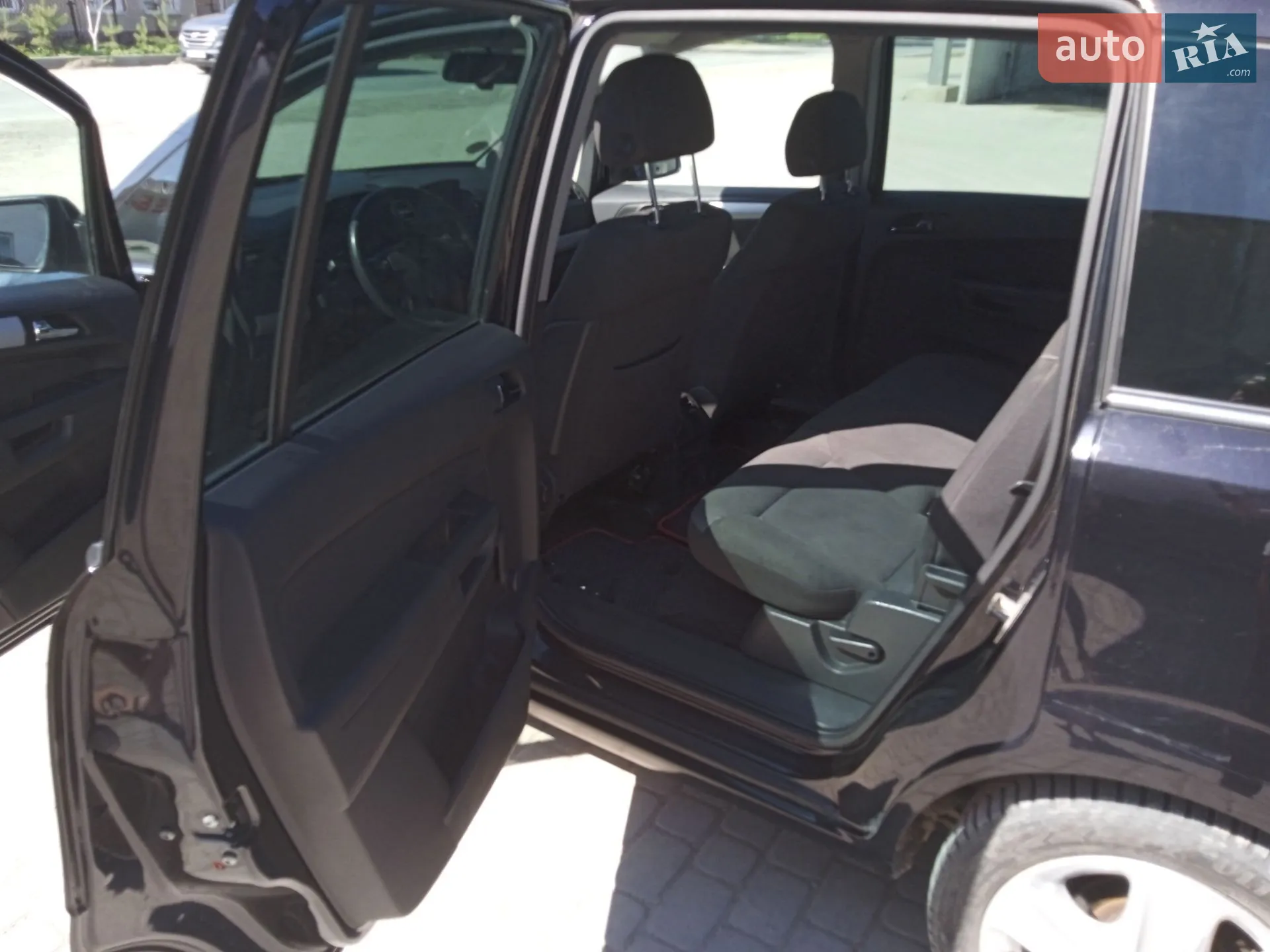 2011 Opel Zafira - мініатюра 36