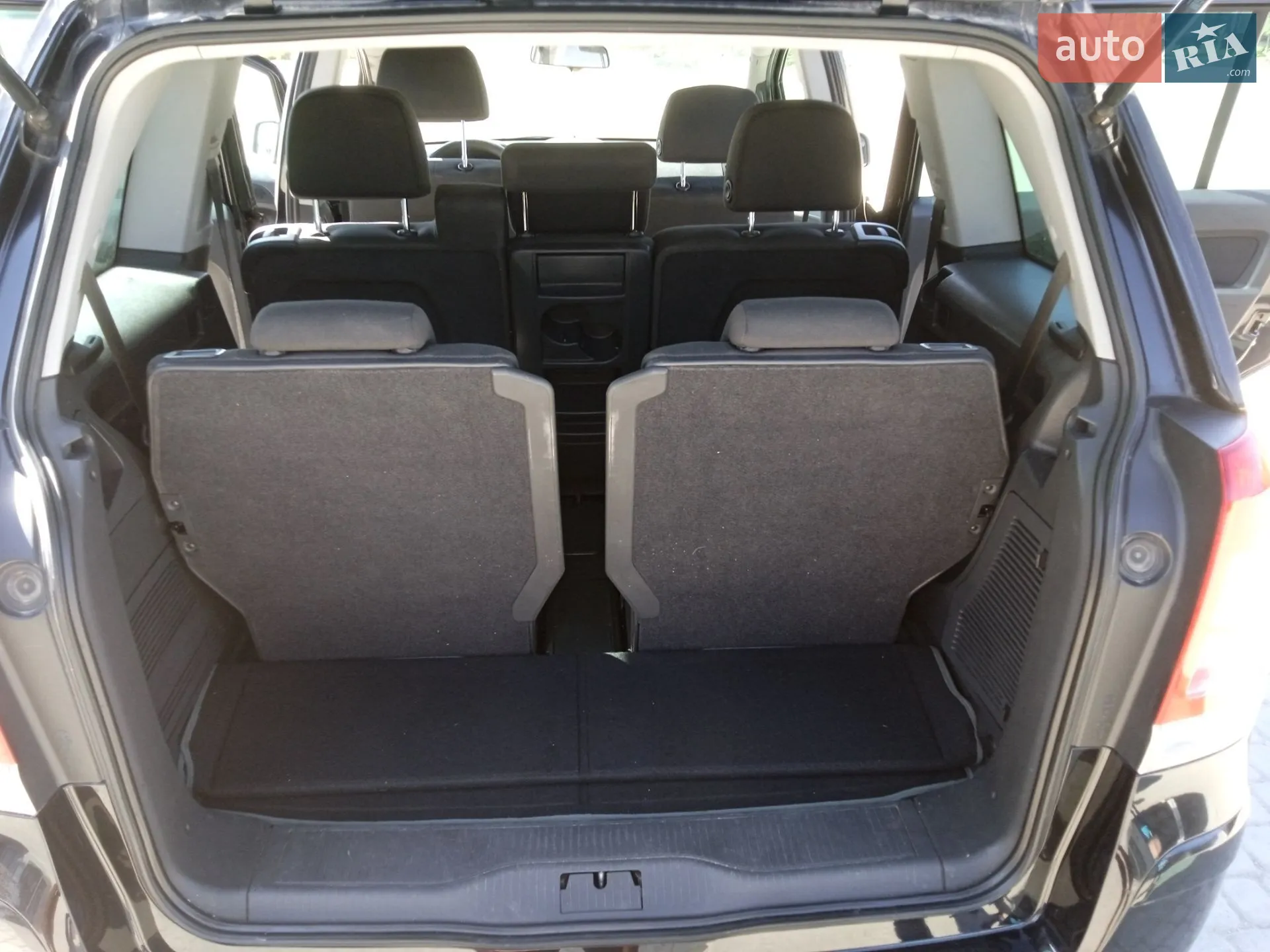 2011 Opel Zafira - мініатюра 46