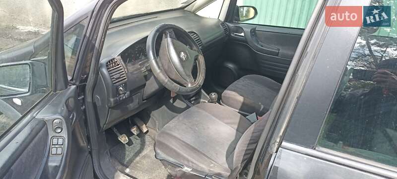 Минивэн Opel Zafira 2000 в Дунаевцах фото 4 Минивэн Opel Zafira 2000 в Дунаевцах