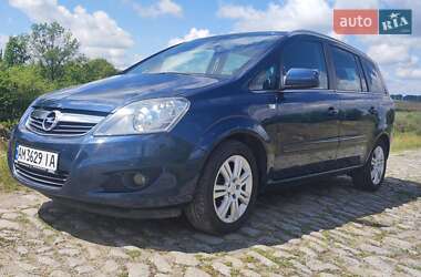 Минивэн Opel Zafira 2011 в Бердичеве