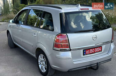 Минивэн Opel Zafira 2006 в 