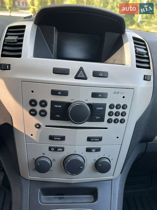 Минивэн Opel Zafira 2008 в Ахтырке фото 19 Минивэн Opel Zafira 2008 в Ахтырке