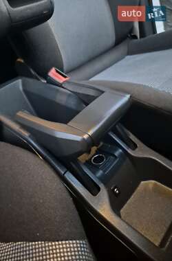 Минивэн Opel Zafira 2011 в 