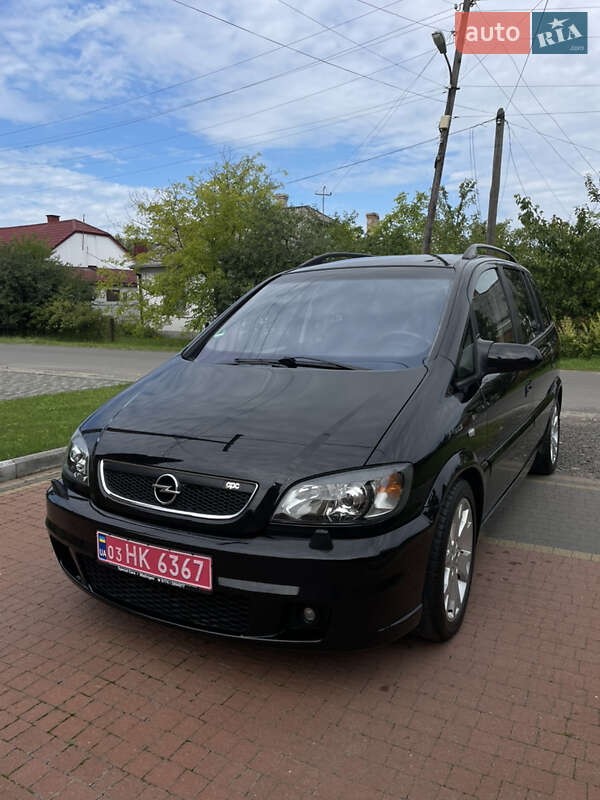 Opel Zafira 2004