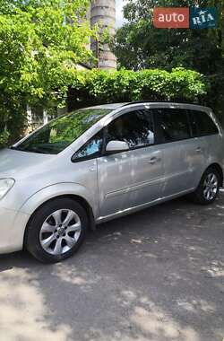 Мінівен Opel Zafira 2008 в Чернігові
