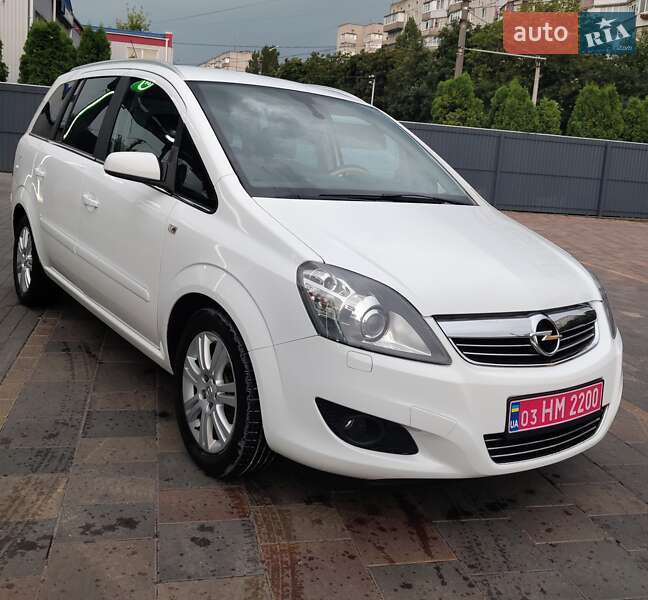 Opel Zafira 2010