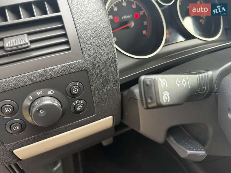 Мінівен Opel Zafira 2008 в Борисполі