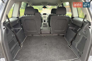 Минивэн Opel Zafira 2008 в 