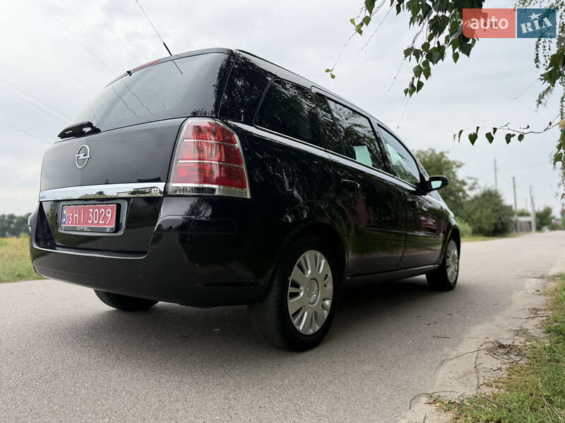 Минивэн Opel Zafira 2008 в Борисполе