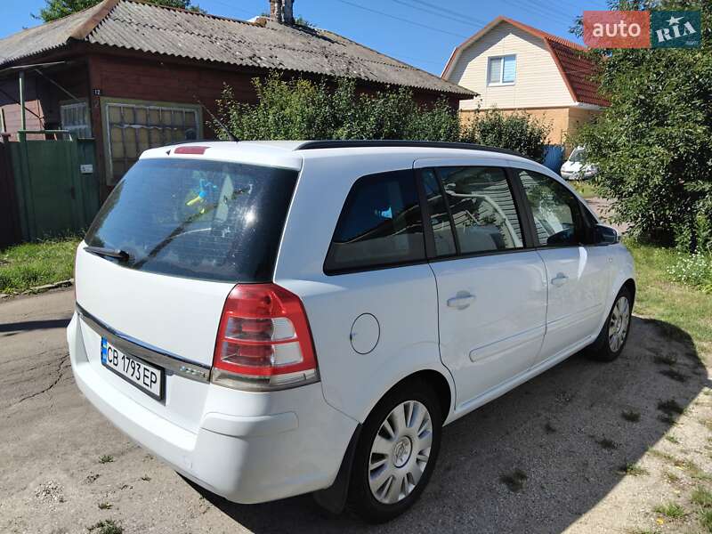 Мінівен Opel Zafira 2009 в Чернігові фото 3 Мінівен Opel Zafira 2009 в Чернігові